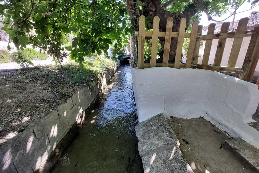 La Huerta Del Castillo Con Su Caz De Agua - Enjoy Life & Relax Castillo de Locubín Екстериор снимка